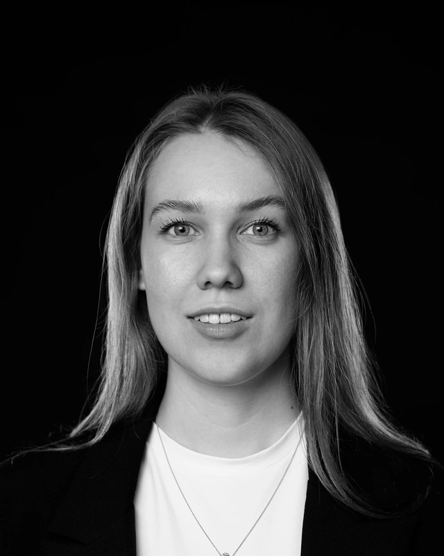 ЯНА НЕТИПАНОВА